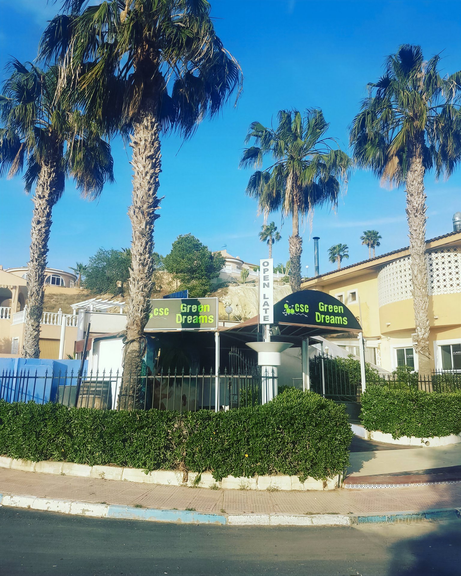 Green Dreams Rojales